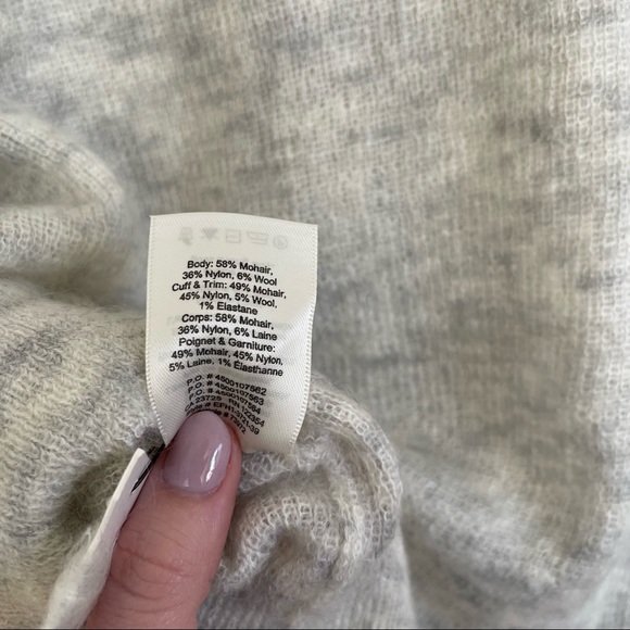 NWT Aritzia Sweater - Large - Picture 5 of 6